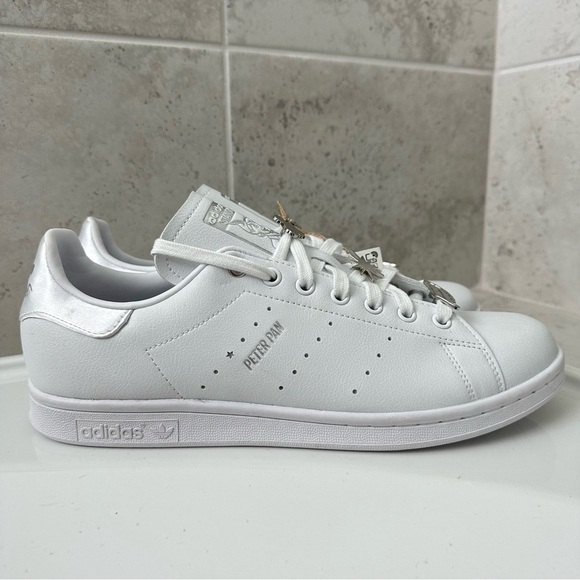 adidas Men’s Stan Smith Peter Pan TinkerBell Sneaker Size 10.5
